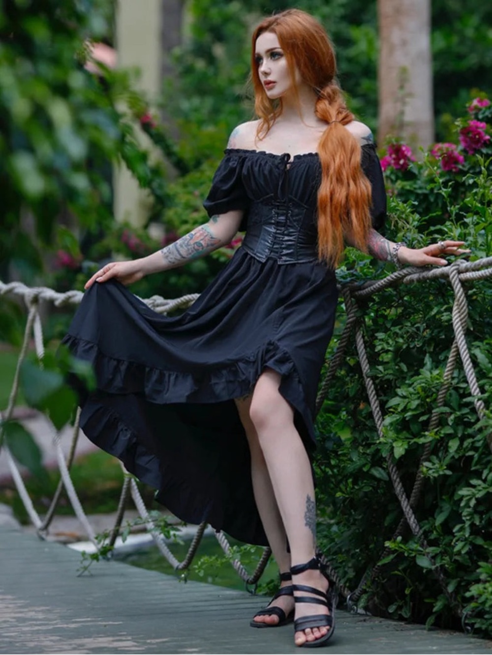 NWT Scarlet Darkness Renaissance Faire Victorian Medieval Dress - Picture 11 of 11